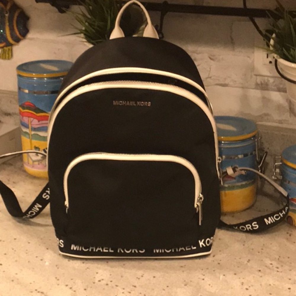 NWOT Michael Kors Connie Backpack